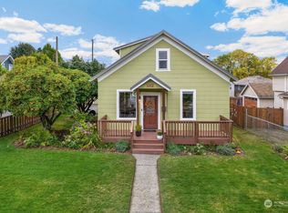 1002 N Oakes St, Tacoma, WA