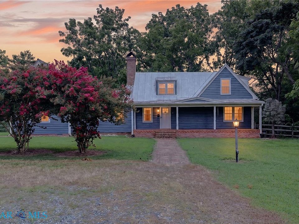 1st image of 534 Hunton Ln