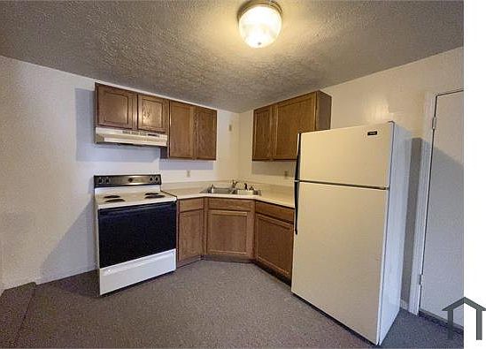 1st image of 9016 W Jackson St #9016