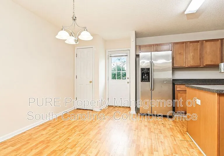 517 Heron Glen Dr — Photo 4