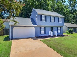 261 Colony Rd, Newport News, VA 23602