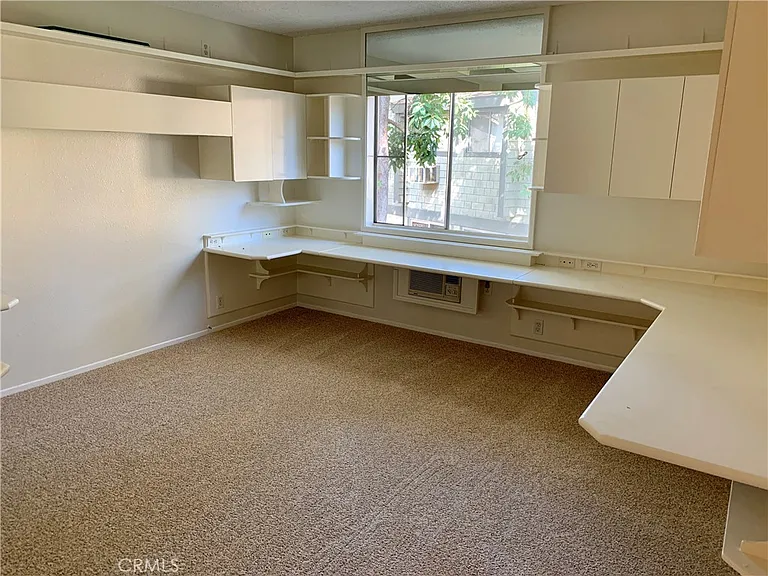 960 E Bonita Ave #116 — Photo 6