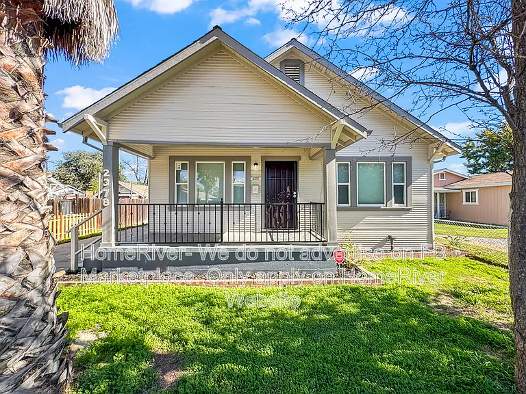 2378 Cambridge St — Photo 1