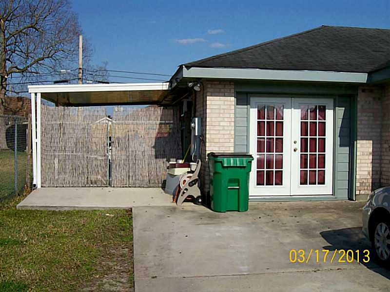 1st image of 2418 Amy Dr