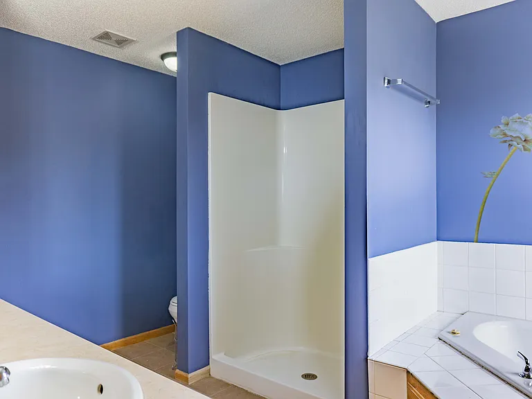 2112 Blake Ave — Photo 30