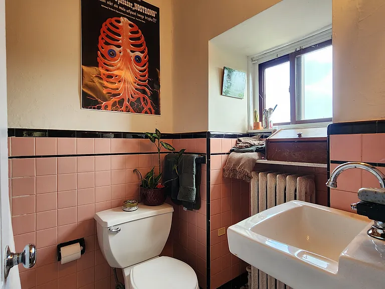 4116 Spruce St #4R — Photo 10