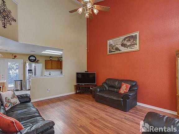 5th image of 700 Dashwood Creek Ct