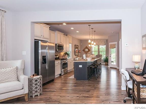 4th image of 2416 Marions Ln #3