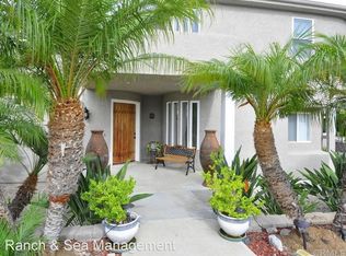1195 Sunset Dr, Vista, CA 92081