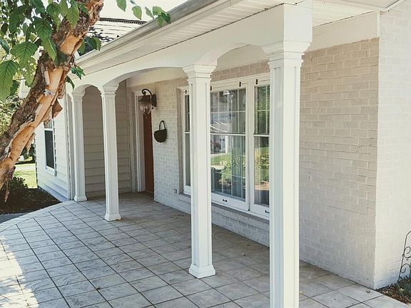 3rd image of 420 Vista Ct