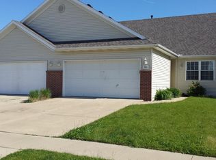 1819 Marina Dr, Normal, IL 61761