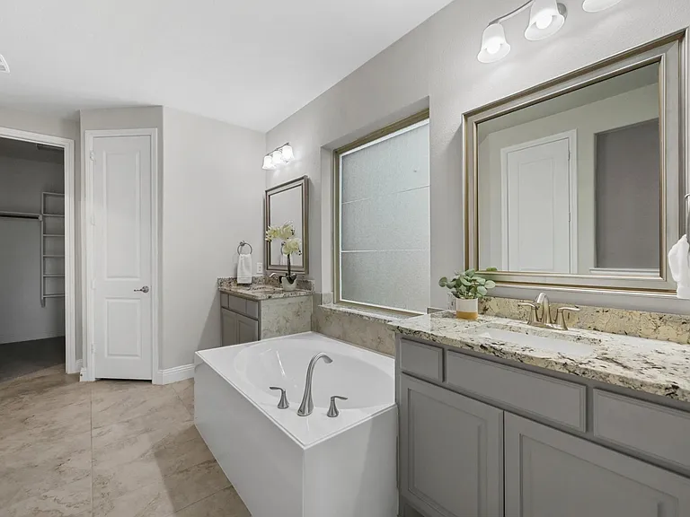 14336 Gatewood Ln — Photo 11