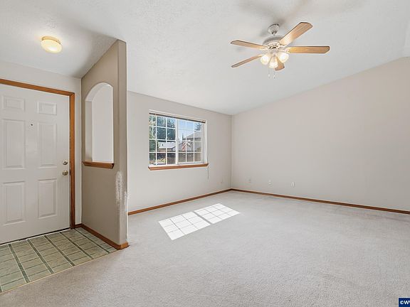 4th image of 620 McCall Way