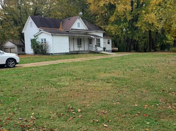 13291 Cruse Rd, Carterville, IL 62918