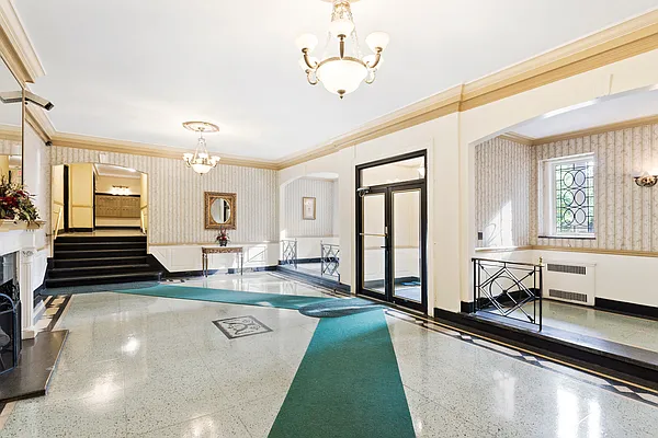 Sold by Douglas Elliman | media 10