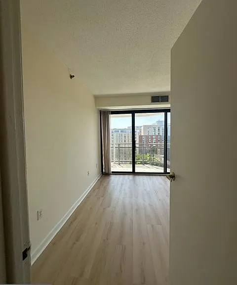 1530 Key Blvd N #1111 — Photo 5