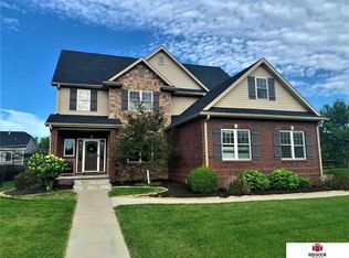 2911 Rockport Dr, Lincoln, NE 68516