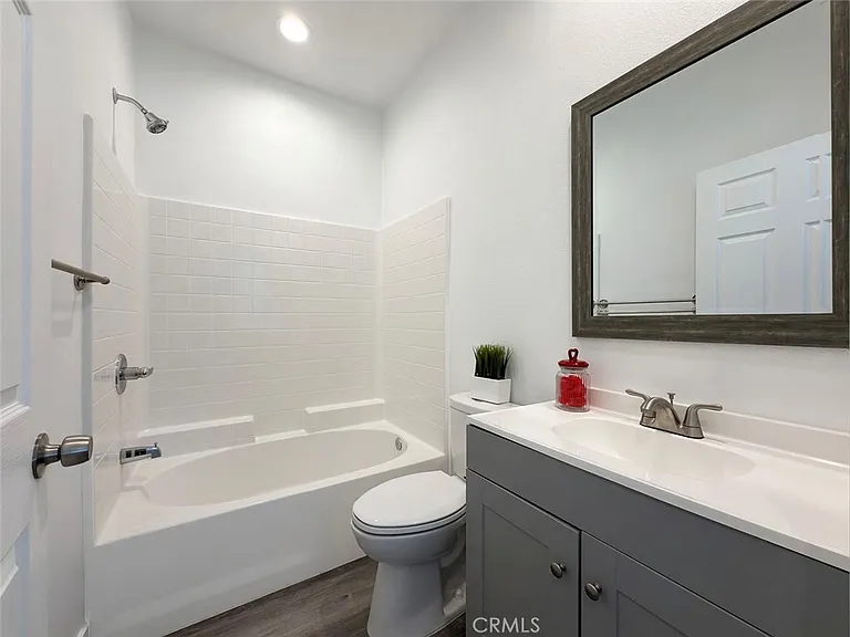 1493 Atlantic Ave — Photo 16