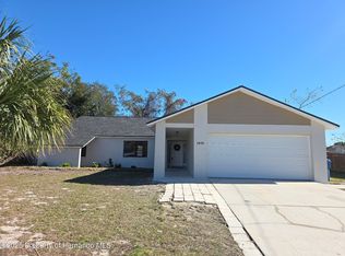 1076 Stratton Ave, Spring Hill, FL 34609