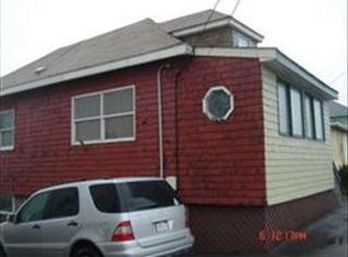 1006 N Shore Rd, Revere, MA 02151