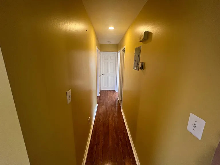 2424A Curtis St #2 — Photo 11