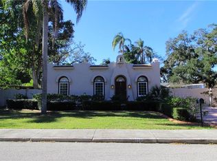 714 29th St W, Bradenton, FL 34205