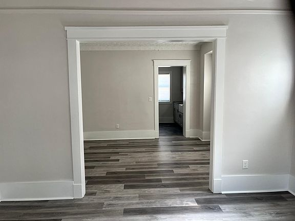 2nd image of 3031 West Blvd #2