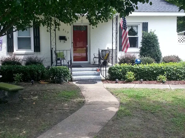 313 Post Ave, Fayetteville, NC 28301