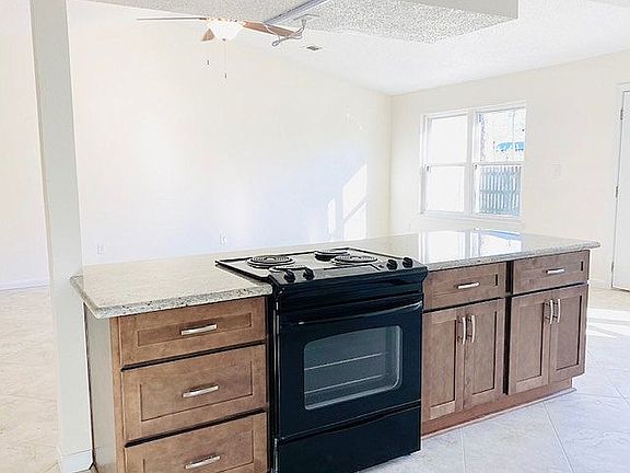 2nd image of 8253 Continental Ct