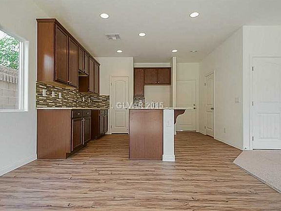 3rd image of 8638 Tara Hill Ave Lot 8