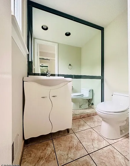 38 Park St #G — Photo 9