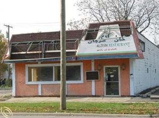 6431 Miller Rd, Dearborn, MI 48126