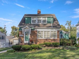 22242 Edison St, Dearborn, MI 48124