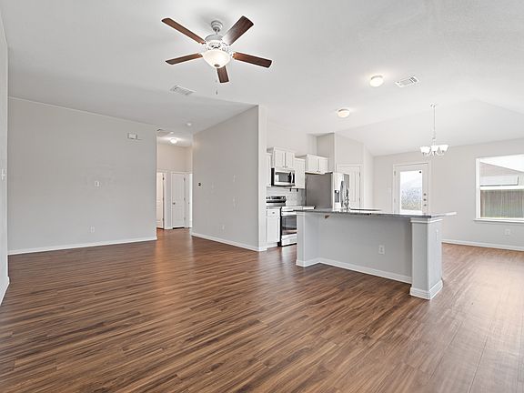 5th image of 6607 Catherine Dr