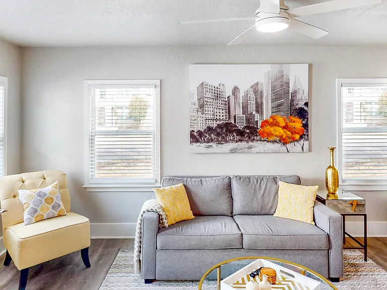 128 Claremont Ave #2 — Photo 9