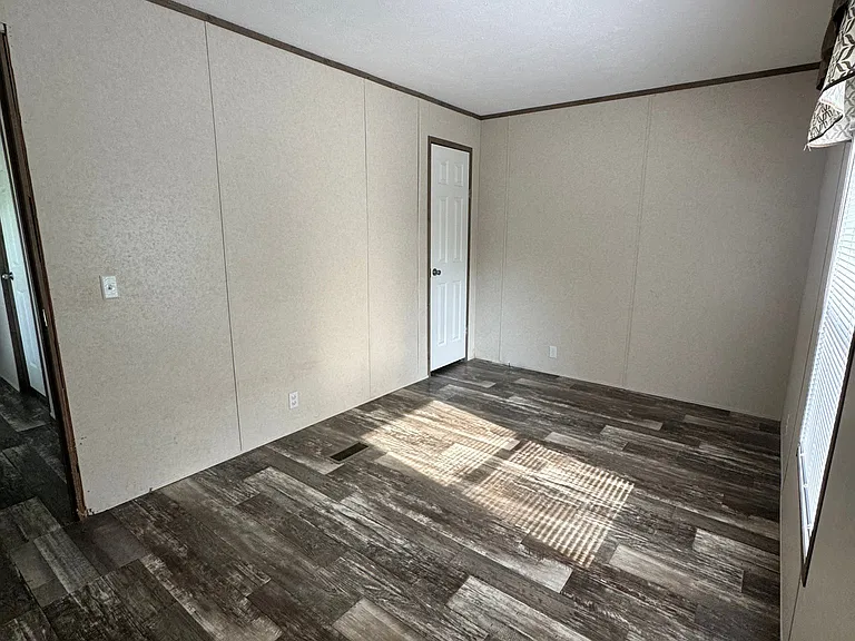 24560 Verneiul Ln — Photo 19