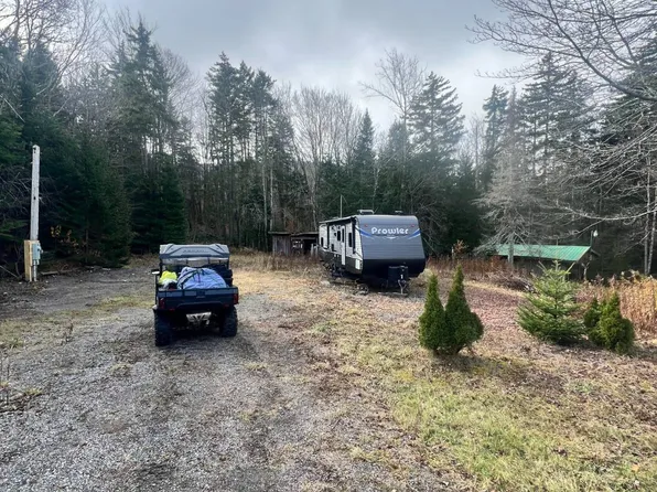 774 State Route 8 Rd, Hoffmeister, NY 13353