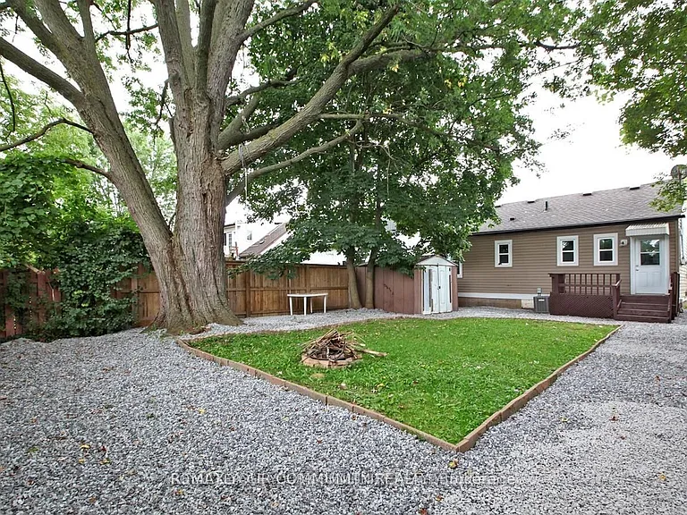 6159 Churchill St — Photo 23