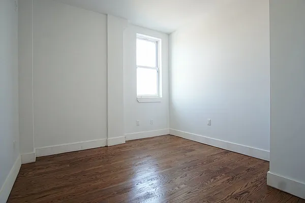 Rented by Empire Deeds LLC  | media 7