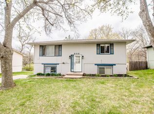 906 Timber Ln, Glenwood, IA 51534