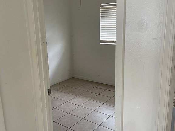 4th image of 500 Gray St #500