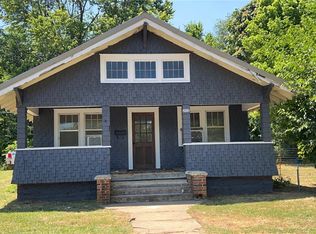 202 Douglas St, Berryville, AR 72616