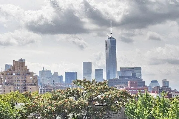 Rented by Compass | media 6