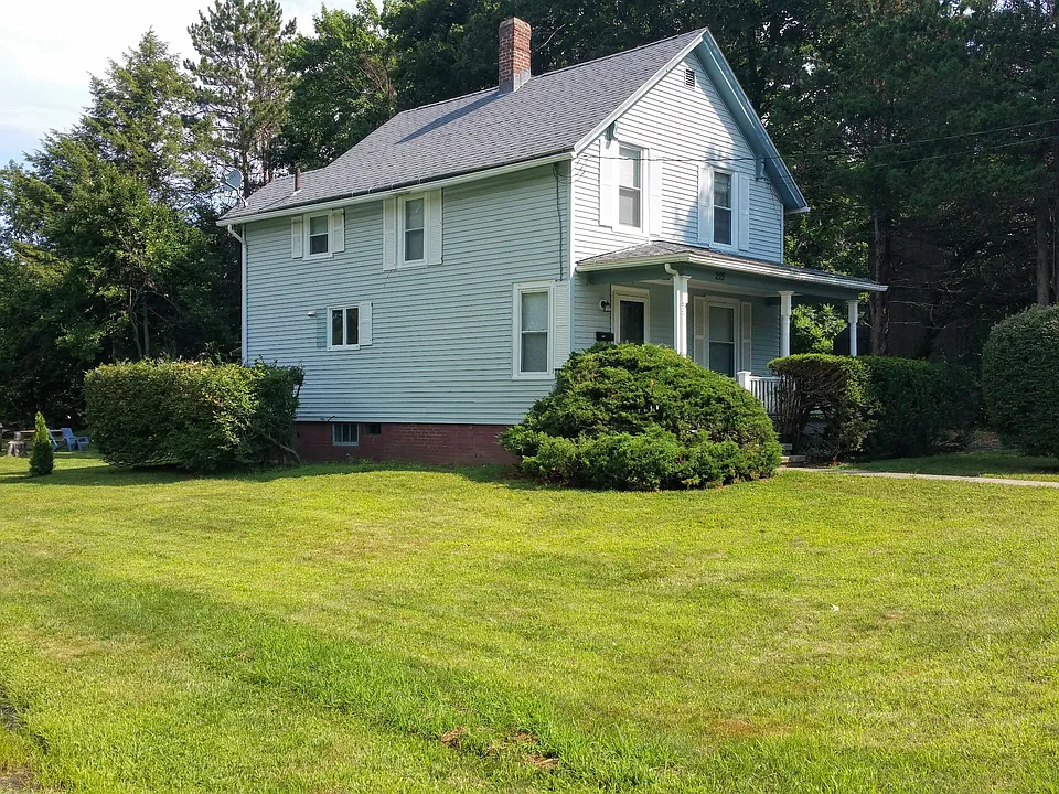 215 Northampton Rd