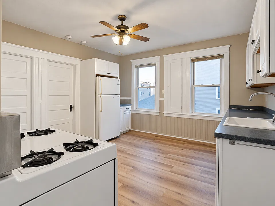 145 Burnside Ave