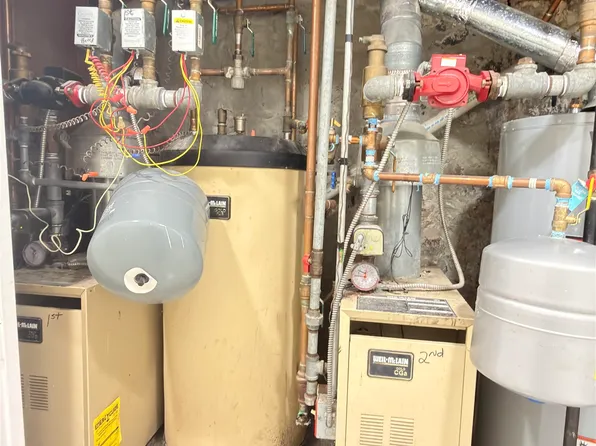 608 57th Street image 24 of 33