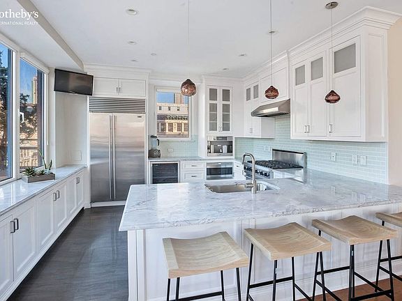 3rd image of 63 W 17th St APT 8A