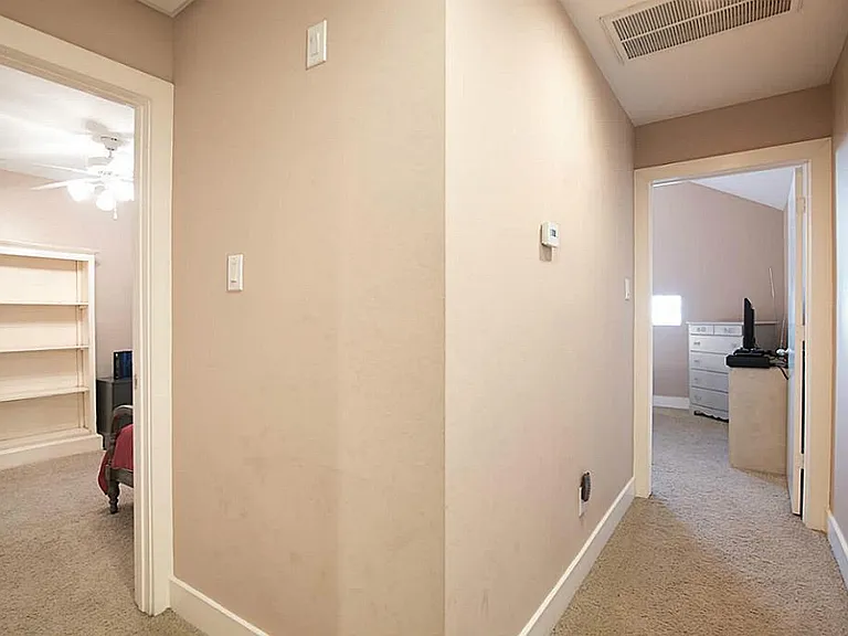 9818 Meredith Elise Ct — Photo 25