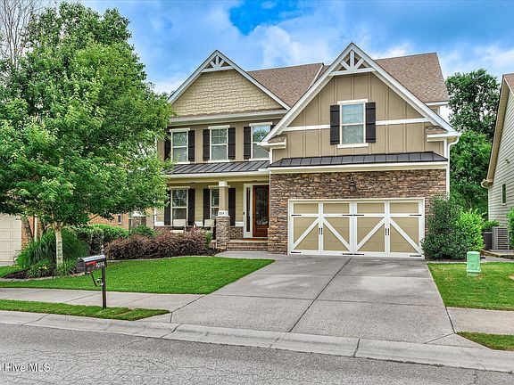 3rd image of 1014 Highgrass Court