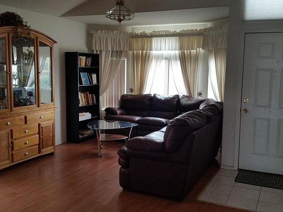 3rd image of 8909 E Laurie Ann Dr